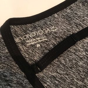 Beyond Yoga Intimates & Sleepwear - ❤️Gray Beyond Yoga sports bra Beyond Yoga Intimates & Sleepwear - ❤️Gray Beyond Yoga sports bra